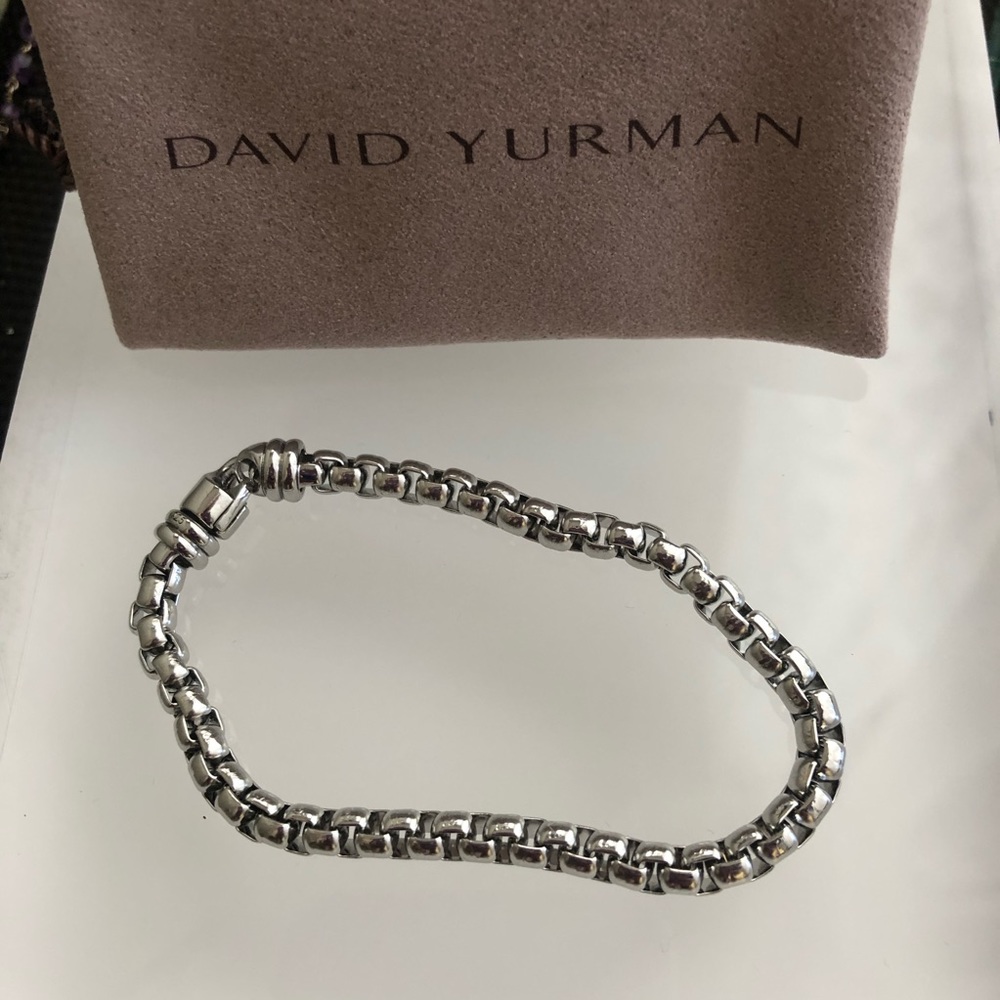 7.5” David Yurman SS chain bracelet.unisex